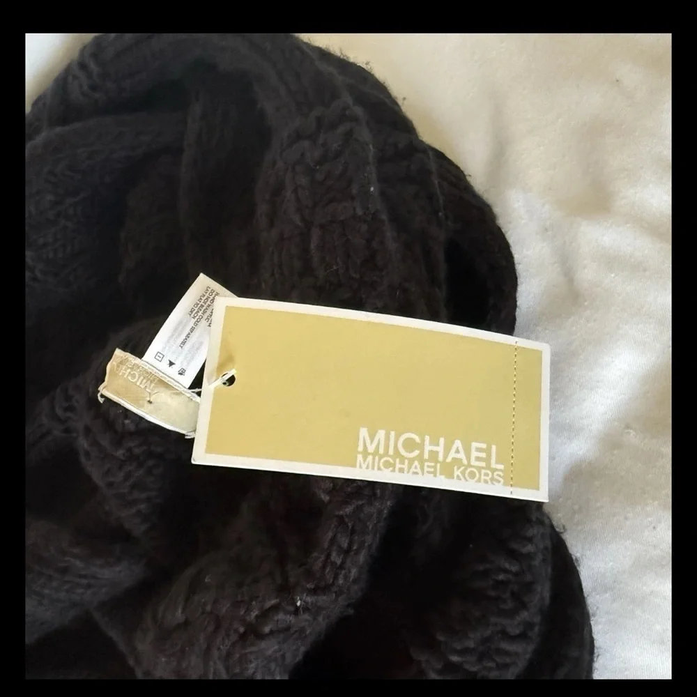 NWT MICHAEL Michael Kors Womens Patchwork Knit Infinity Loop Scarf Black